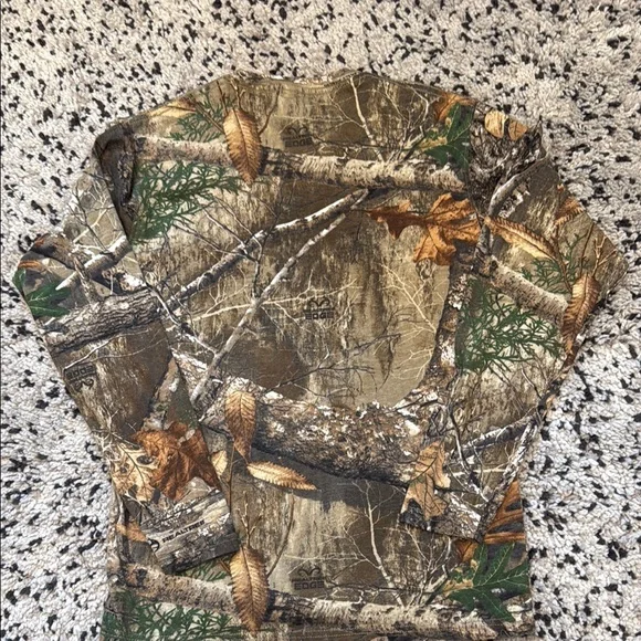 REALTREE Edge Camo Long Sleeve Shirt size S. - Picture 4 of 4